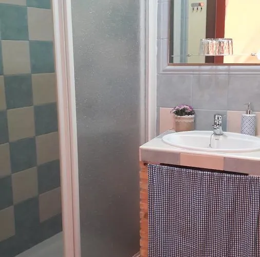 Montes Casas de Miravete